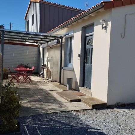 Gite La Hutiere Pres D'Ancenis Liré Exterior foto